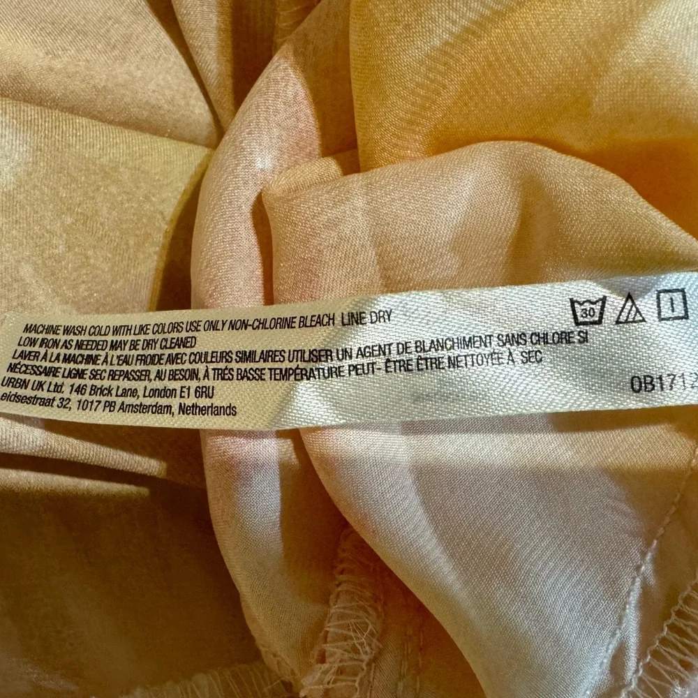 Free People
Moonbeams Lace-Trimmed Tie-Waist Maxi Dress - Picture 10 of 10